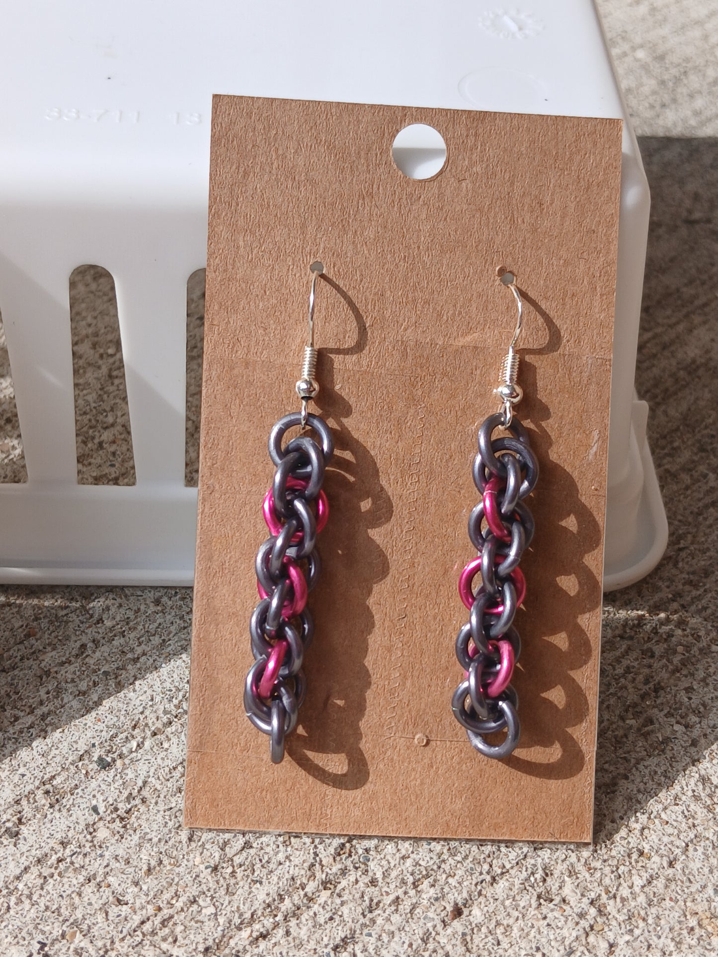 Gunmetal w/Hot Pink Twist Earrings