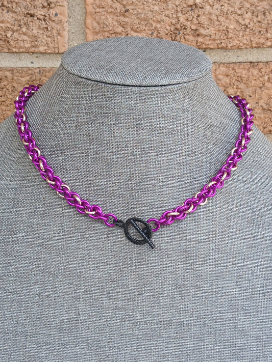 Wine w/ Faux Rose Gold Chain